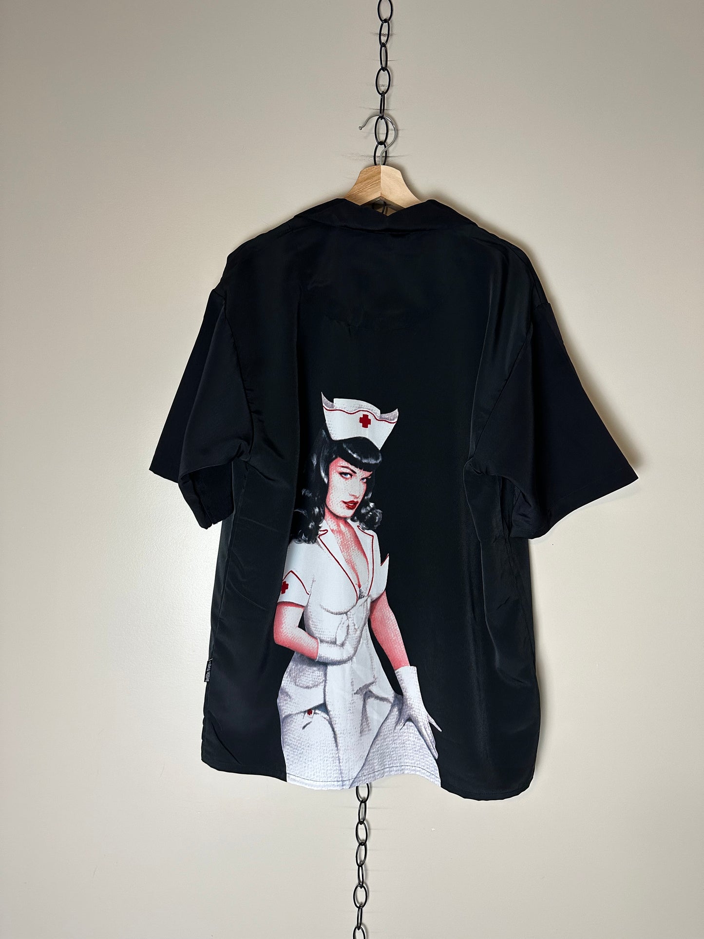 00s Bettie Page Doctor Pin-up Girl Button-up Shirt - L