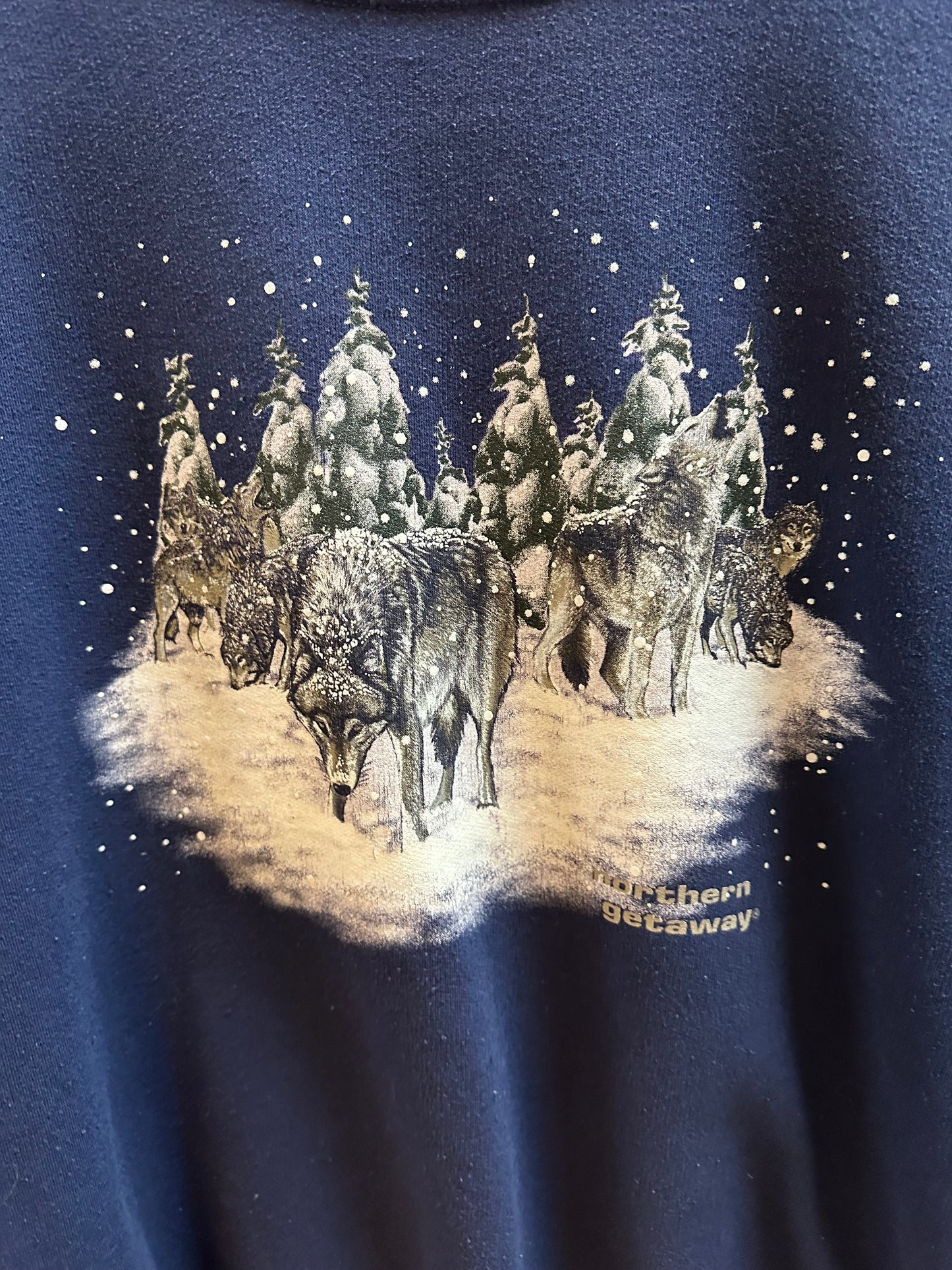 90s Northern Getaway Wolves Animal Crewneck - L