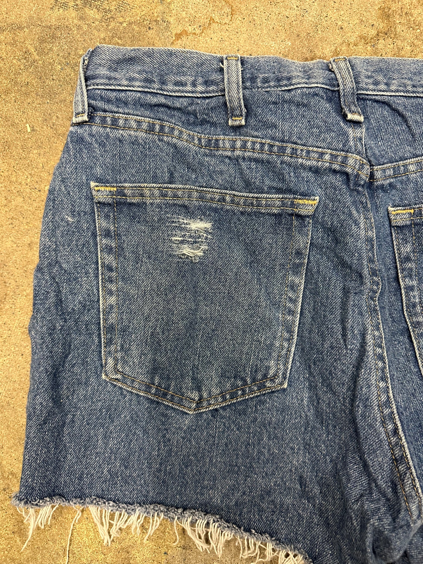 Wrangler Cutoff Distressed Jean Shorts - 34