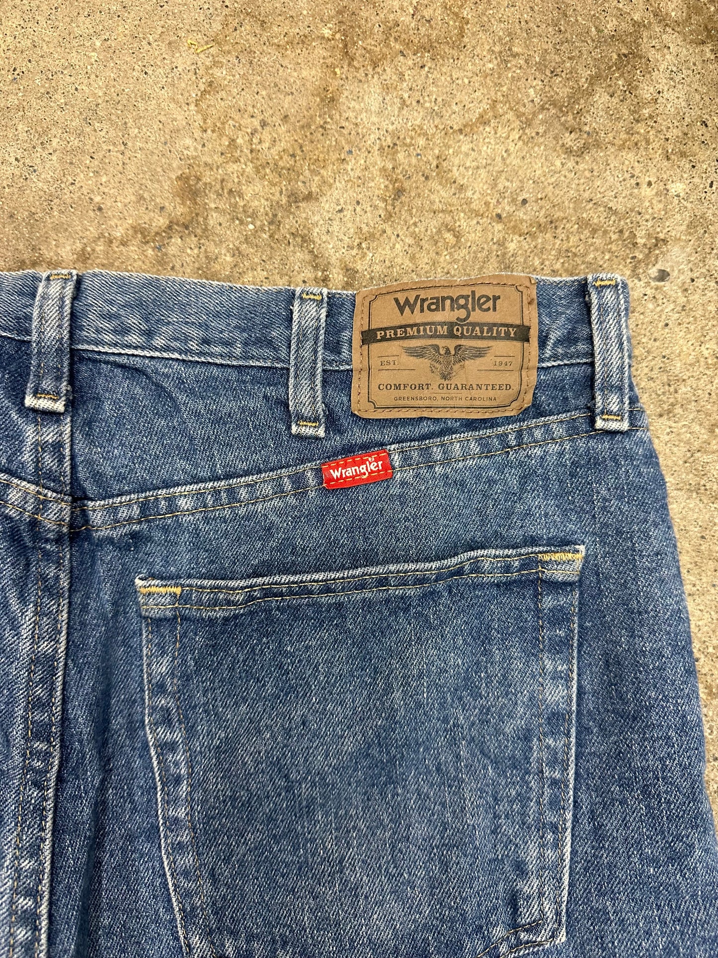 Wrangler Cutoff Distressed Jean Shorts - 34