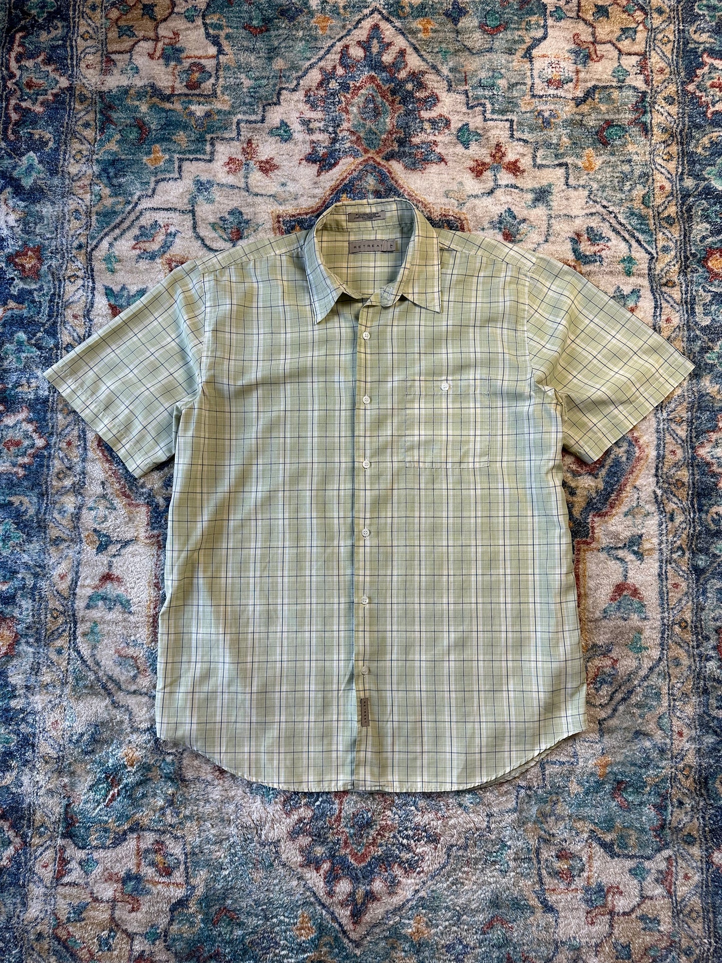 00s Retreat Green Plaid Short Sleeve Button-up Shirt - L