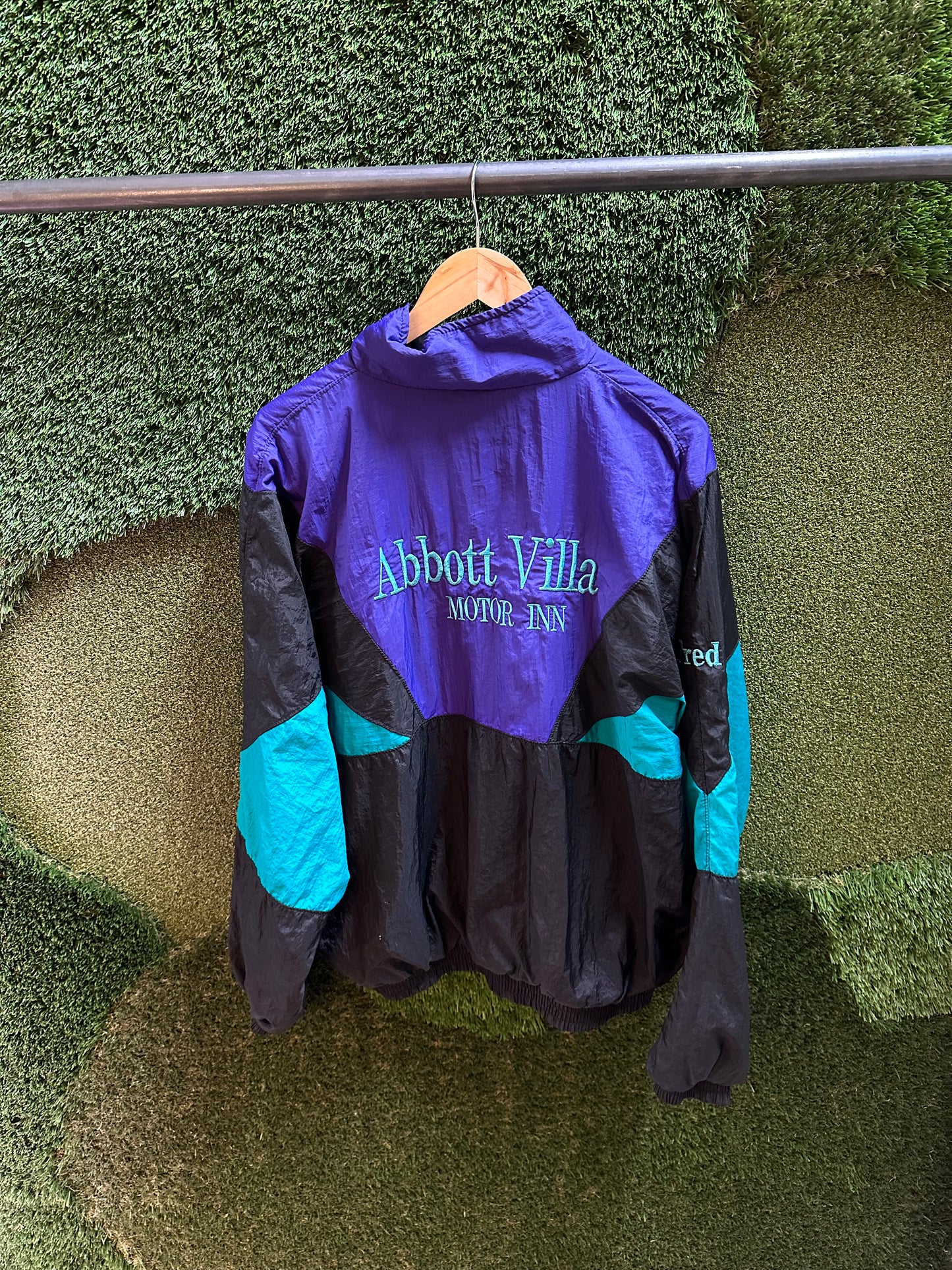 90s Puma Kelowna Villa Zip-up Jacket - L