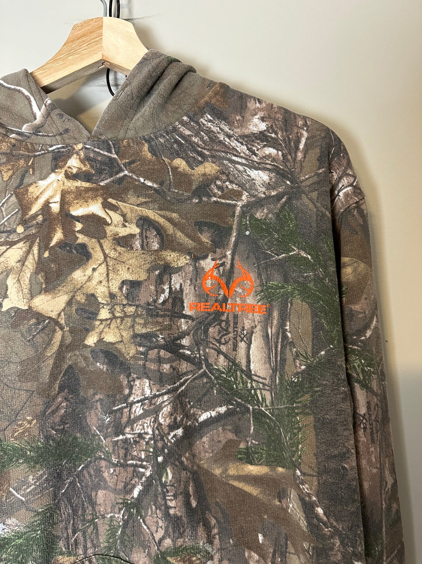 Realtree Logo Camouflage Hoodie - M