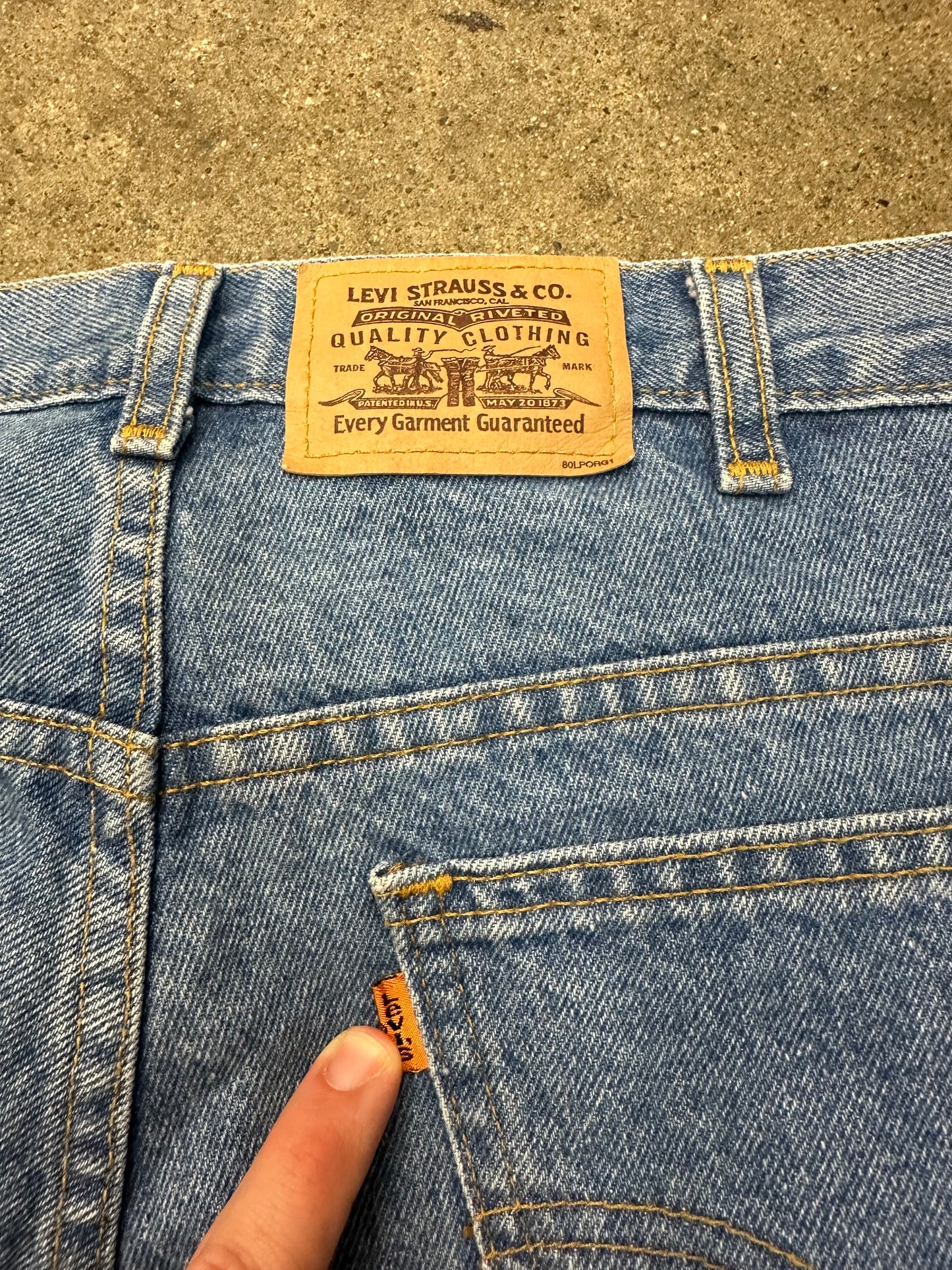 Vintage Levi’s 506 Light Wash Jeans - 36