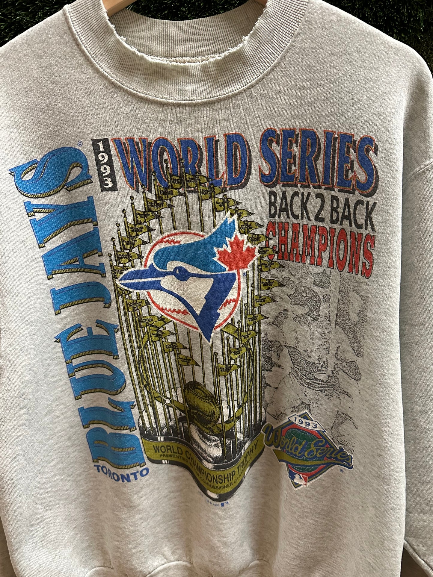 90s MLB Toronto Blue Jays Back 2 Back Crewneck - L