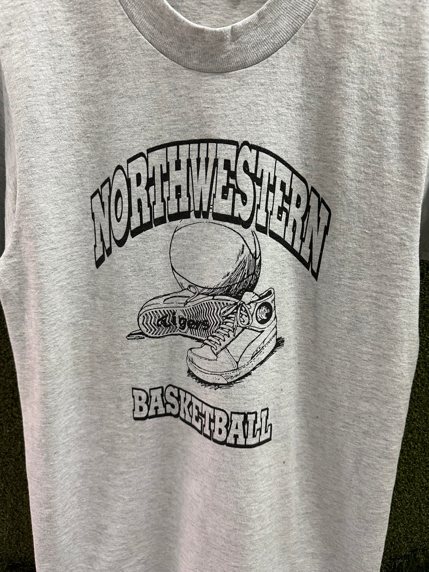 Vintage Northwestern Basketball T-shirt - S