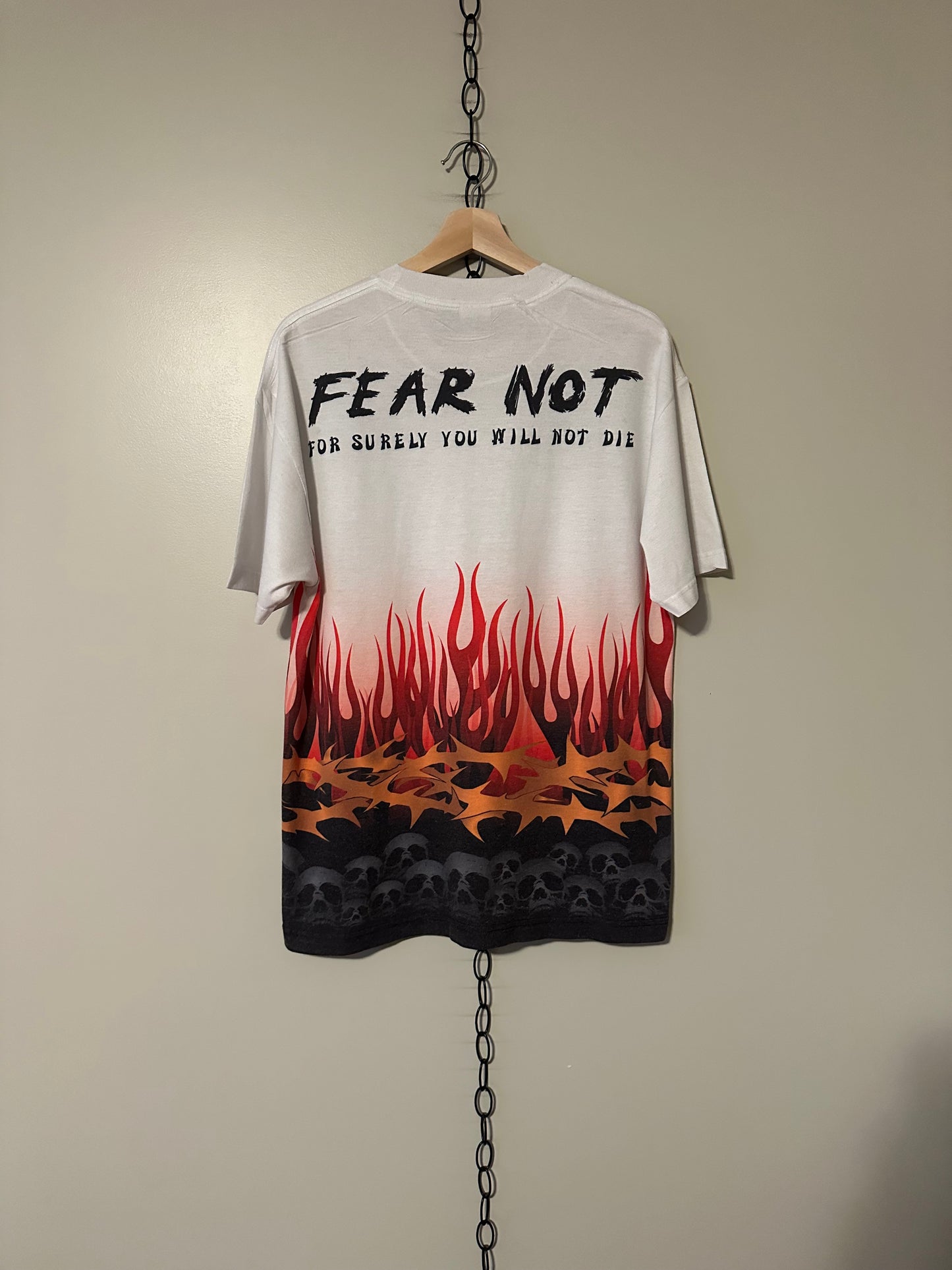 00s Fear Not Racing Flame Skull T-shirt - L