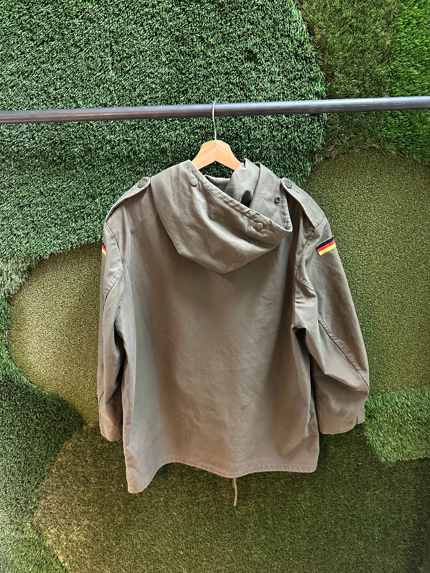 80s German Military Hooded Jacket - L