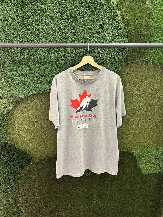 Vintage Nike Team Canada Hockey T-shirt - L