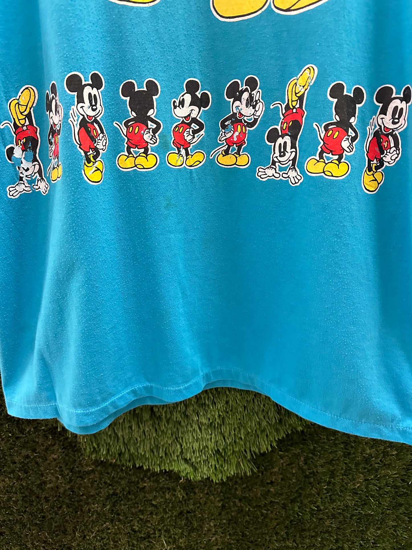 Vintage Mickey Mouse T-shirt - L