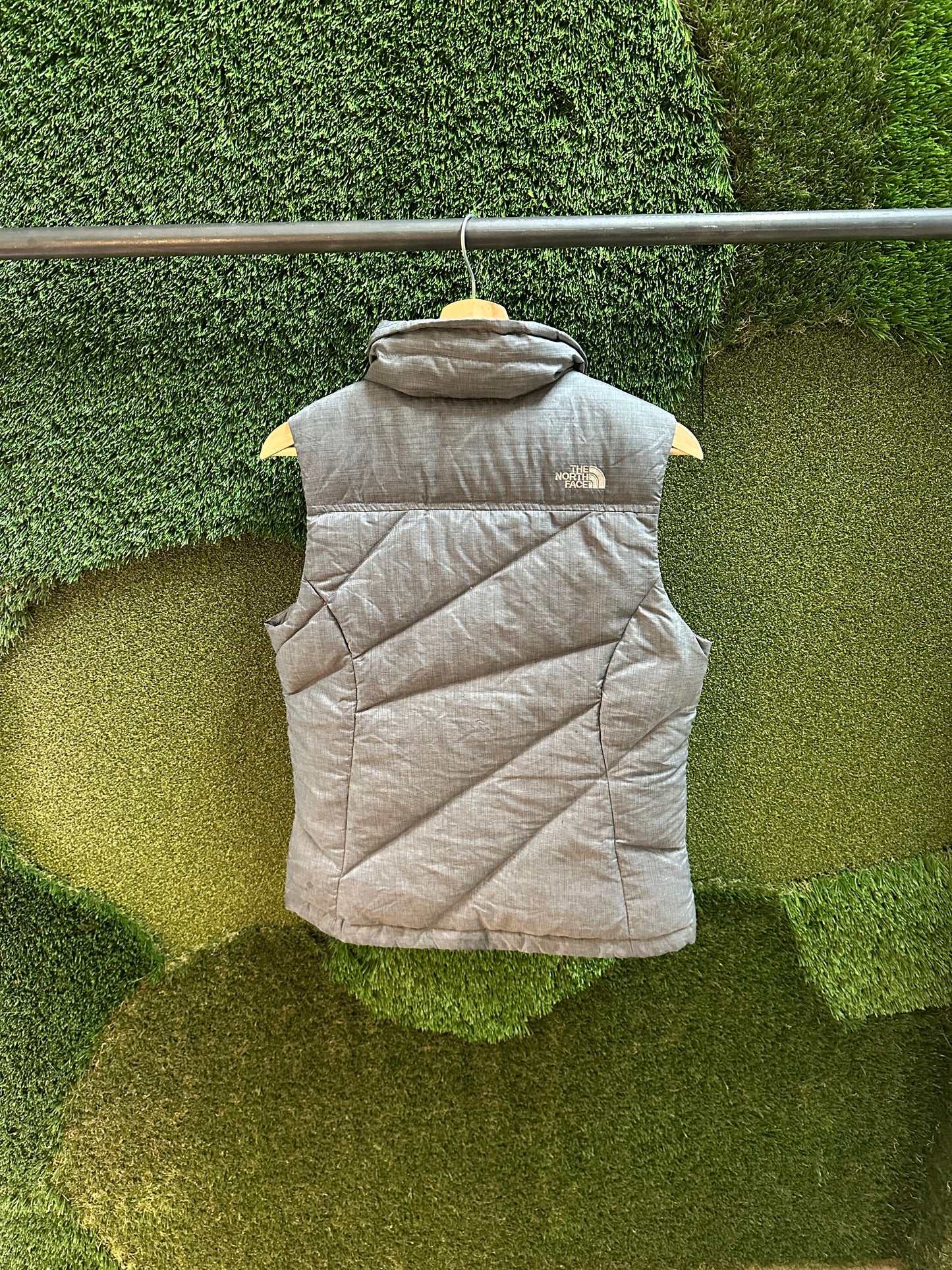 The North Face 550 Puffer Vest - S