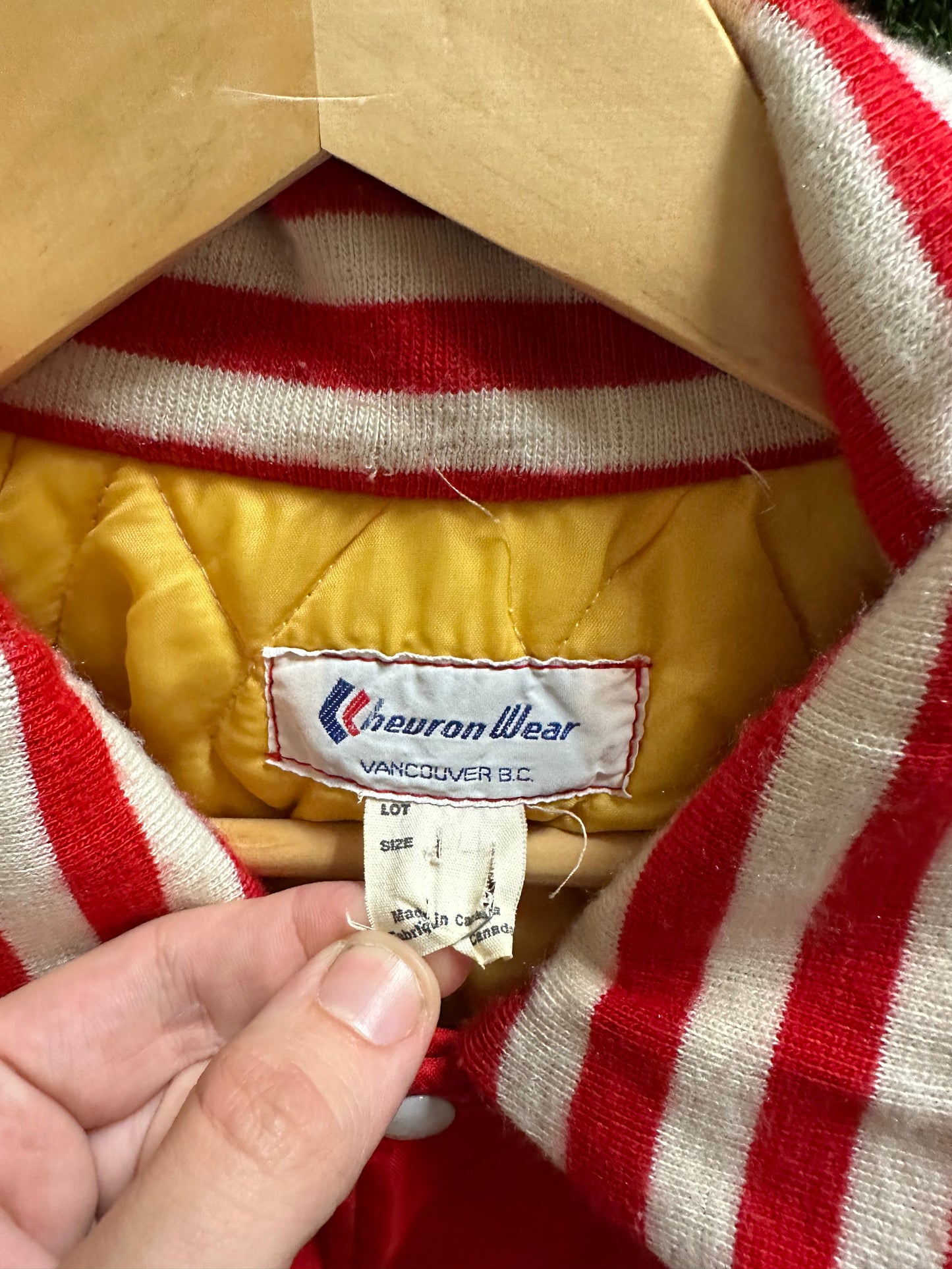 80s ChevronWear Padded Jacket - L