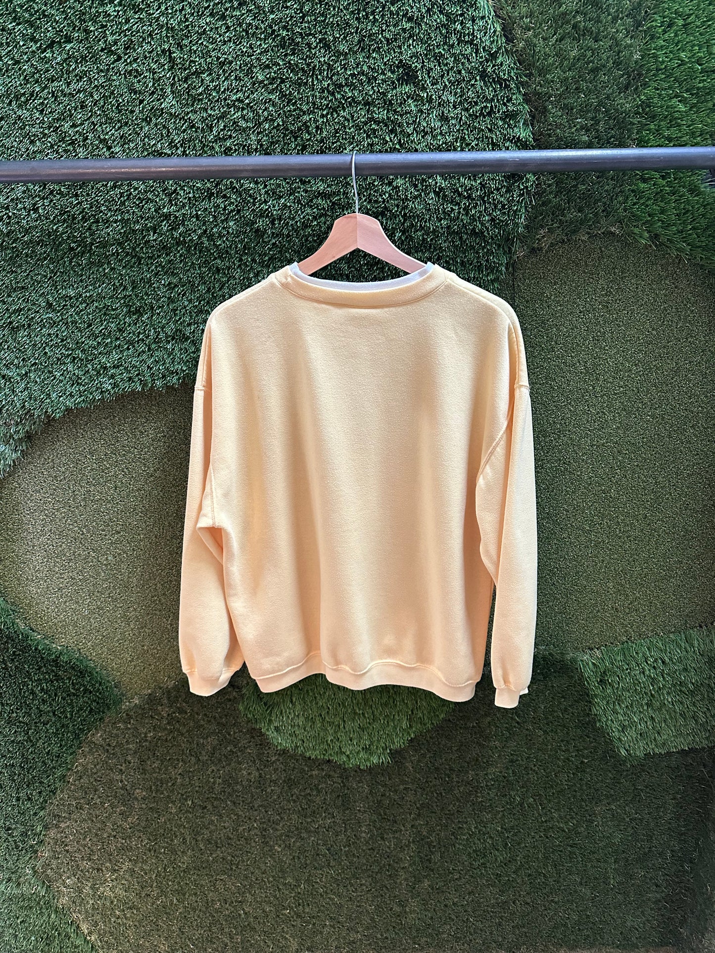 90s Garden Watering Crewneck - L