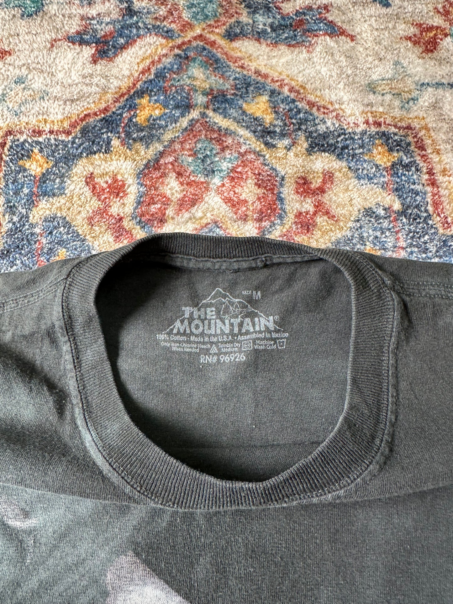 The Mountain Shark Animal T-shirt - M