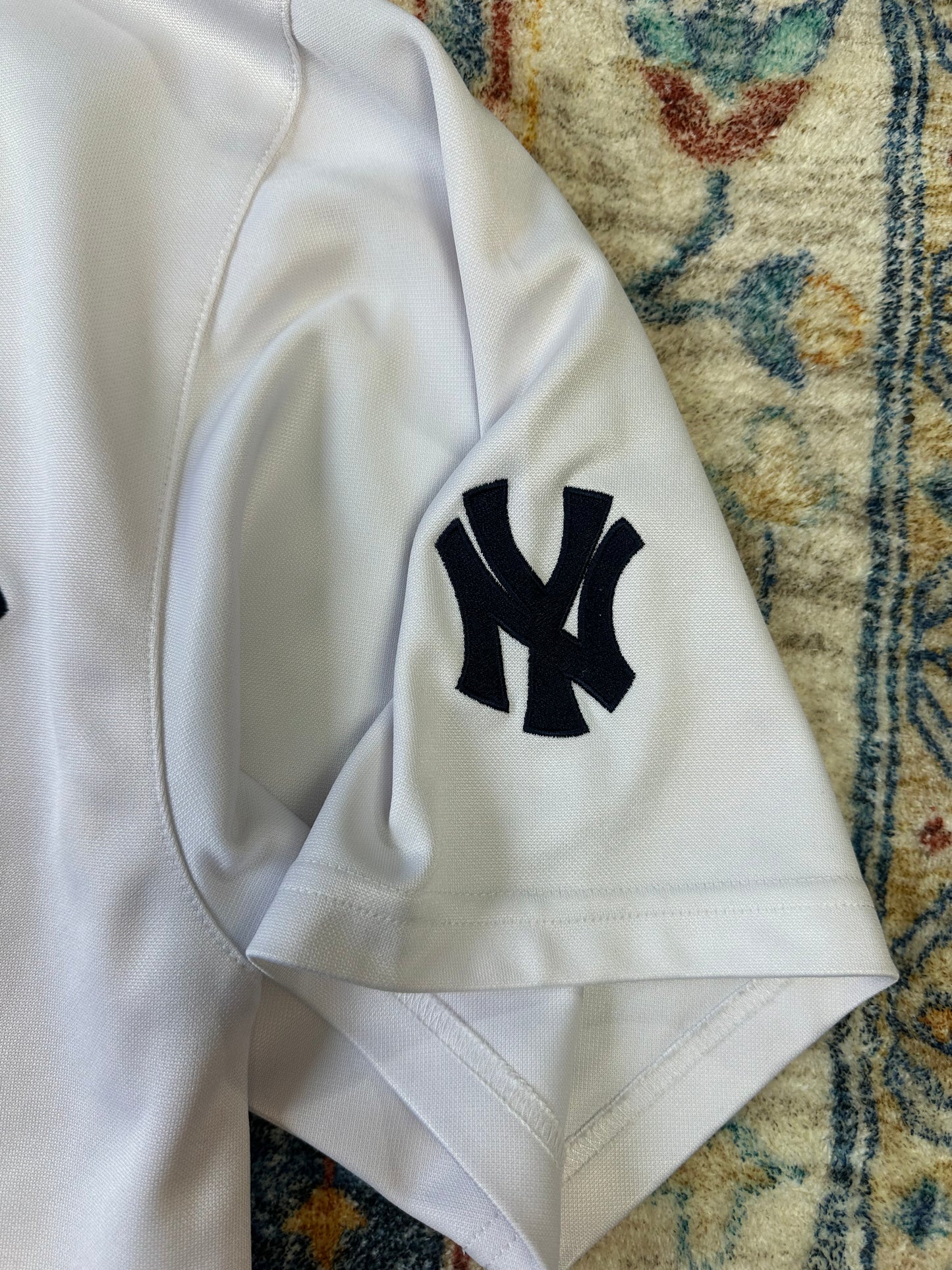 00s Majestic New York Yankees Jersey - L