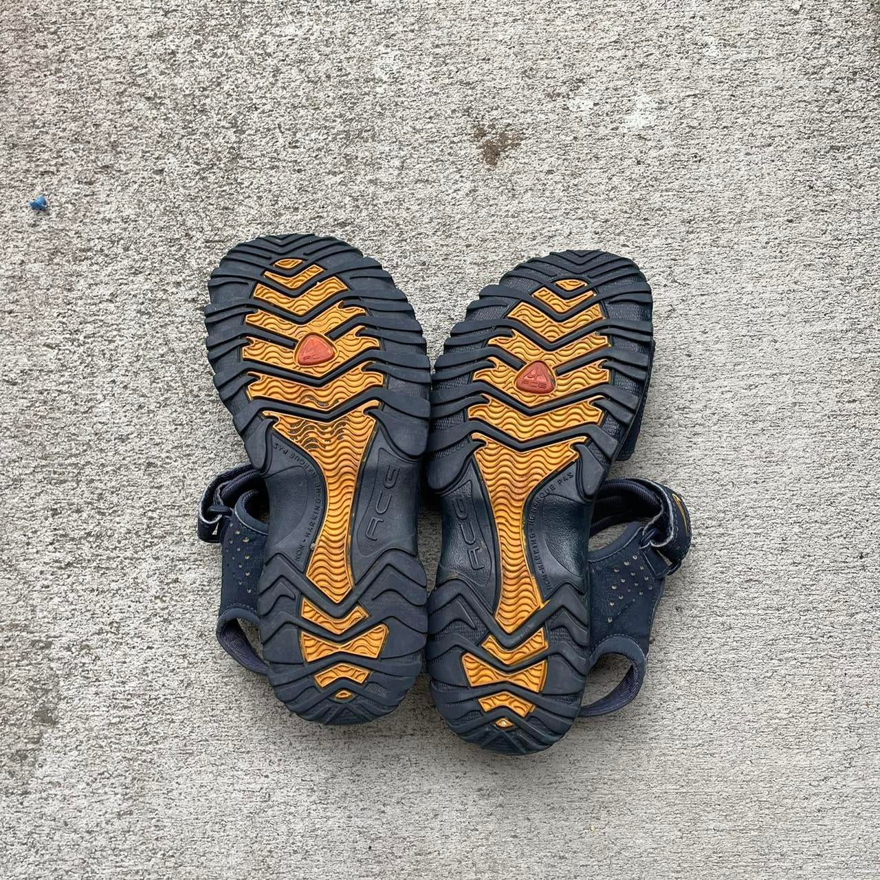 Vintage Nike ACG Sandals - 6