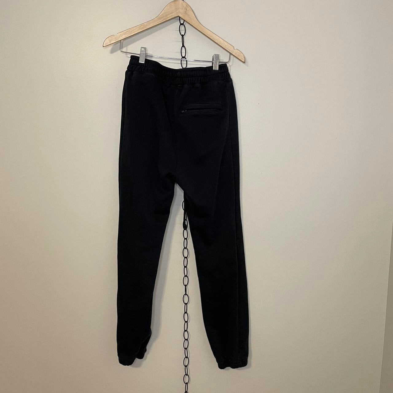 Places + Faces Embroidered Spellout Sweat Pants - M